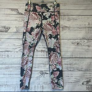 Athleta Run Free Garden Party Floral 7/8 Leggings Size S‎